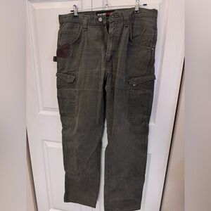 Men’s Wrangler Riggs work pants